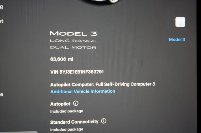 2022 Tesla Model 3 — photo 5 of 22