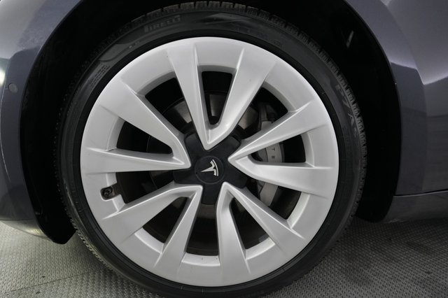 2022 Tesla Model 3 — photo 16 of 22