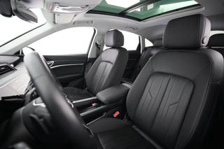 2022 Audi e-tron Sportback — photo 3 of 21