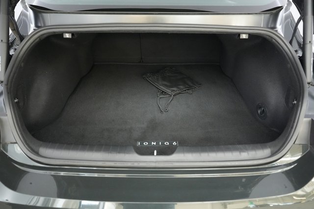 2023 Hyundai IONIQ 6 — photo 6 of 21