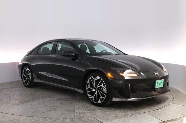 2023 Hyundai IONIQ 6 — photo 10 of 21