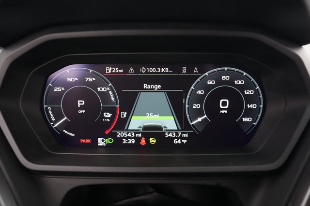 2023 Audi Q4 e-tron — photo 5 of 20
