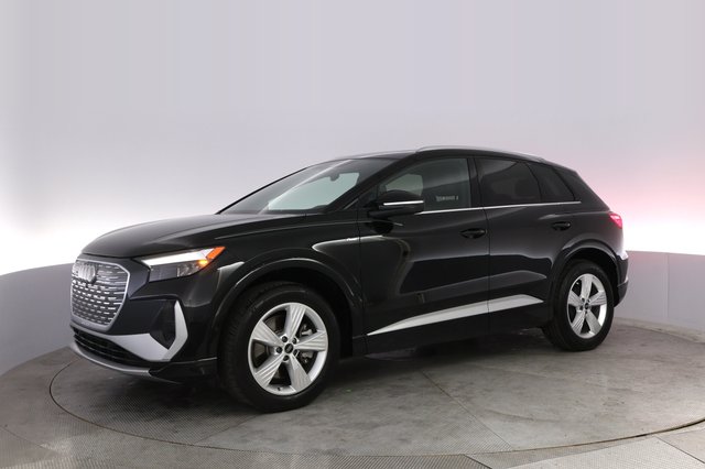 2023 Audi Q4 e-tron — photo 14 of 20