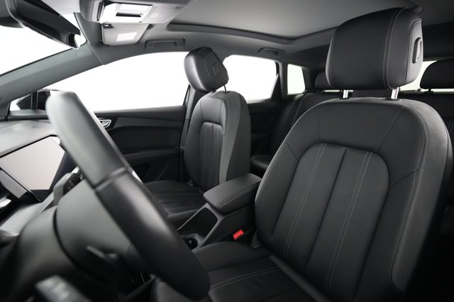 2023 Audi Q4 e-tron — photo 3 of 20