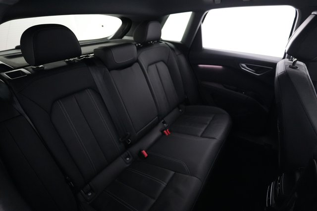 2023 Audi Q4 e-tron — photo 4 of 20