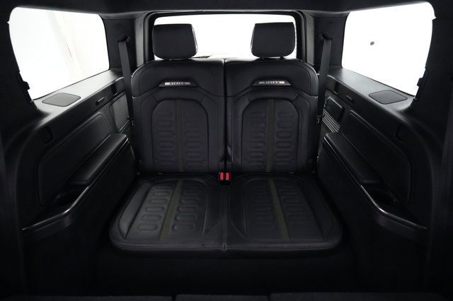2024 Rivian R1S — photo 20 of 22
