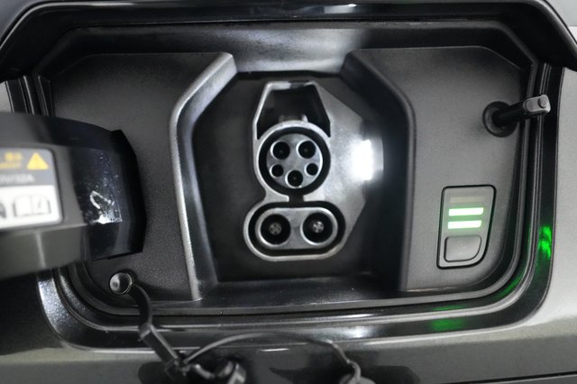 2024 Kia Niro EV — photo 8 of 24