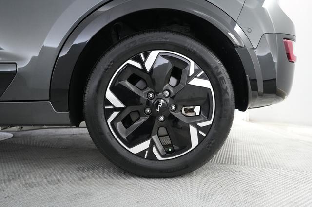 2024 Kia Niro EV — photo 7 of 24