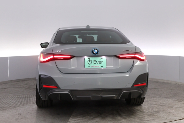 2022 BMW i4