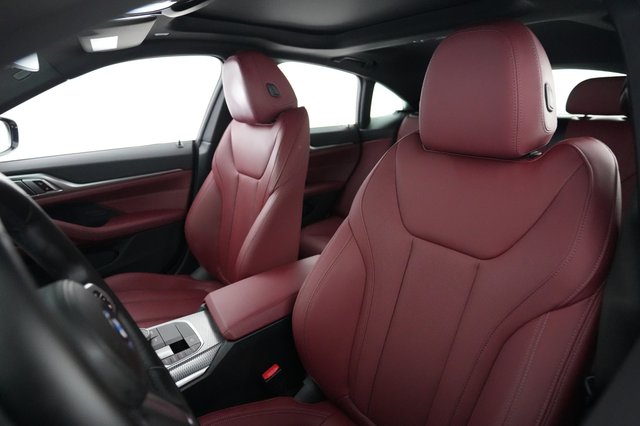 2022 BMW i4 — photo 3 of 20