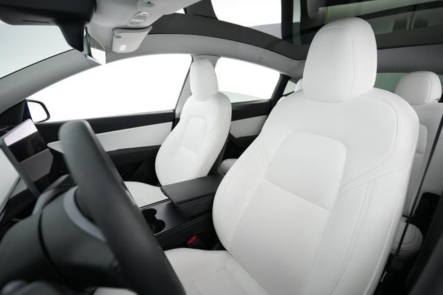 2022 Tesla Model Y — photo 3 of 22