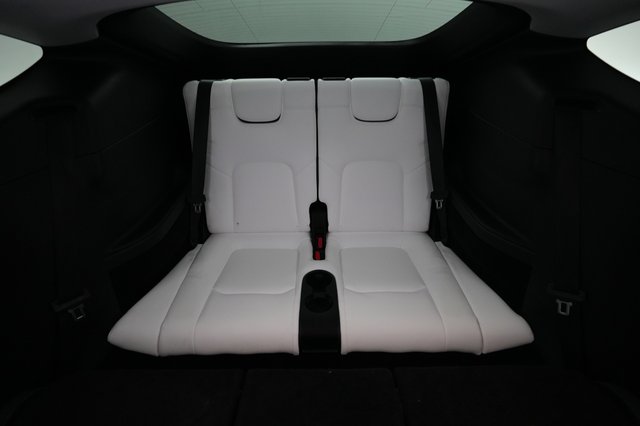 2022 Tesla Model Y — photo 20 of 22