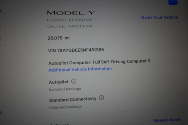 2022 Tesla Model Y — photo 5 of 24