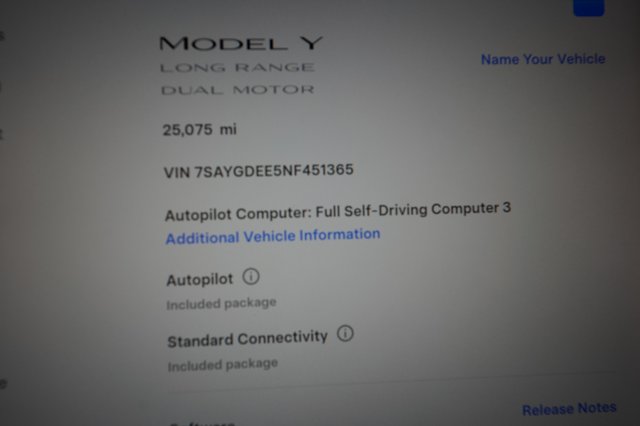 2022 Tesla Model Y — photo 5 of 24