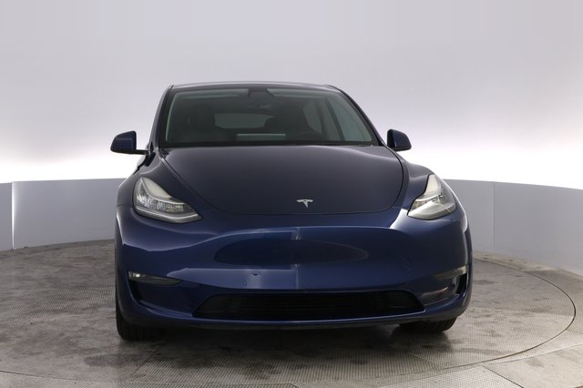 2022 Tesla Model Y — photo 9 of 24
