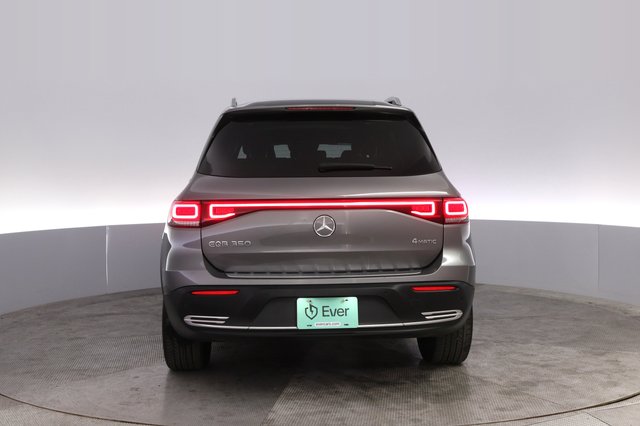 2022 Mercedes-Benz EQB — photo 12 of 20