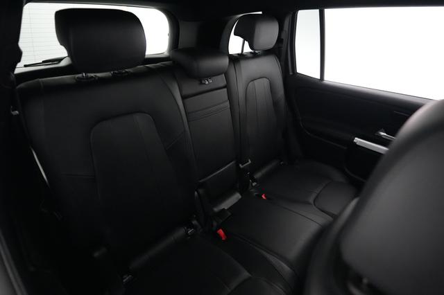 2022 Mercedes-Benz EQB — photo 4 of 20