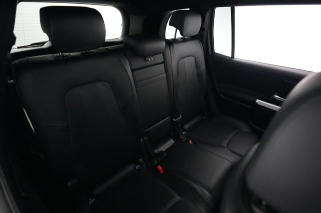2022 Mercedes-Benz EQB — photo 4 of 20