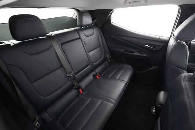 2023 Chevrolet Bolt EUV — photo 4 of 21