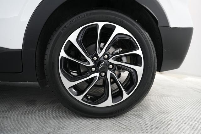 2023 Chevrolet Bolt EUV — photo 7 of 21