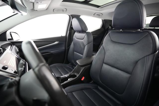 2023 Chevrolet Bolt EUV — photo 3 of 21