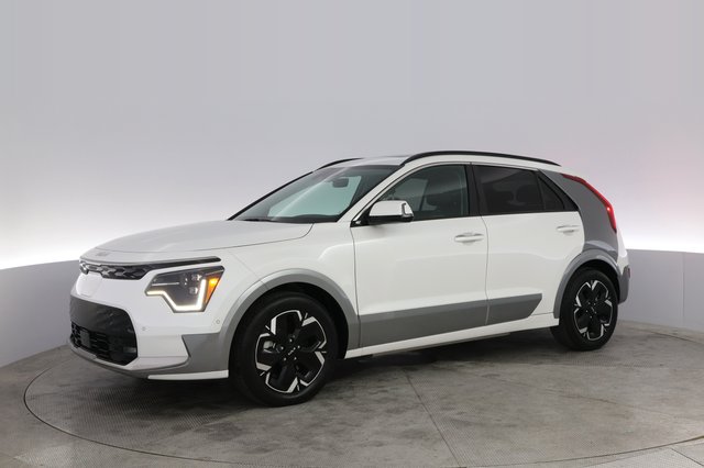2023 Kia Niro EV — photo 14 of 22