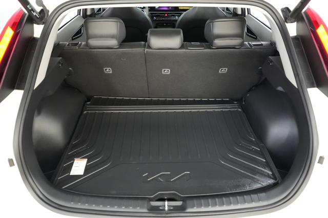 2023 Kia Niro EV — photo 6 of 22