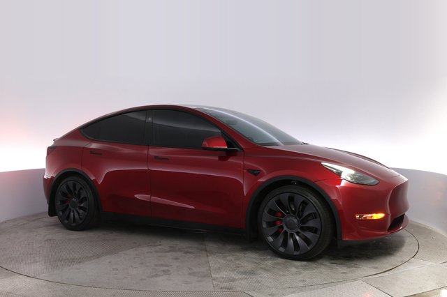 2024 Tesla Model Y — photo 11 of 24