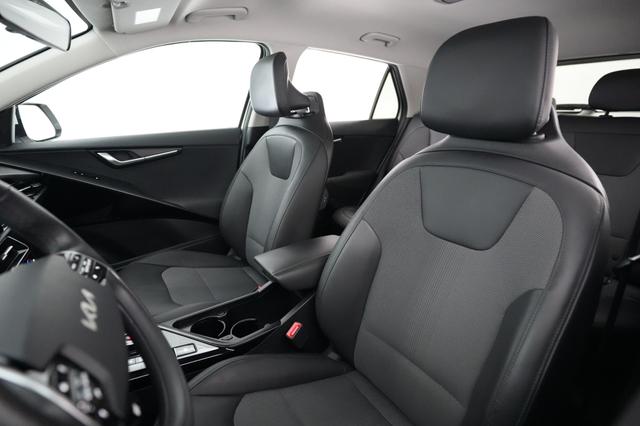 2024 Kia Niro EV — photo 3 of 21