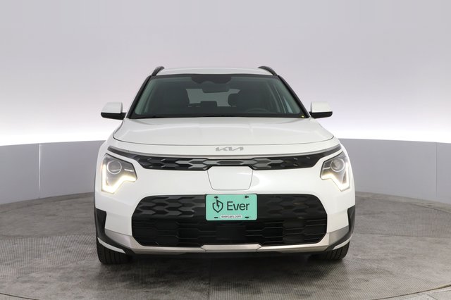 2024 Kia Niro EV — photo 9 of 21