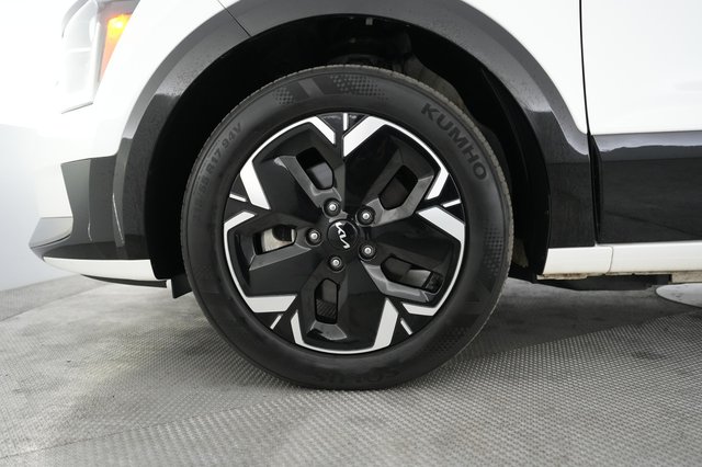 2024 Kia Niro EV — photo 17 of 21