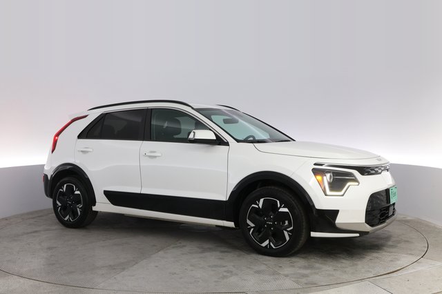 2024 Kia Niro EV — photo 11 of 21