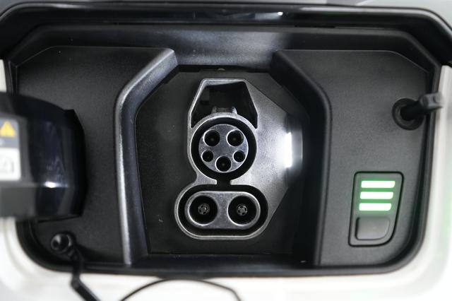 2024 Kia Niro EV — photo 8 of 21