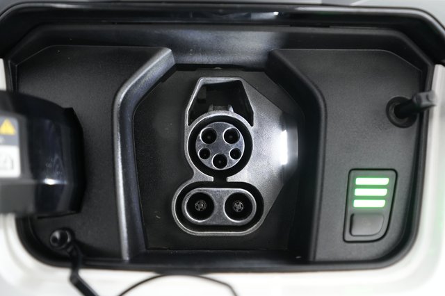2024 Kia Niro EV — photo 8 of 21