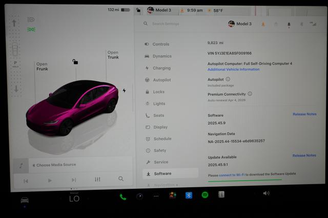2025 Tesla Model 3 — photo 5 of 24