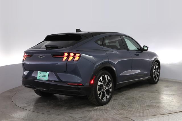 2021 Ford Mustang Mach-E — photo 2 of 21