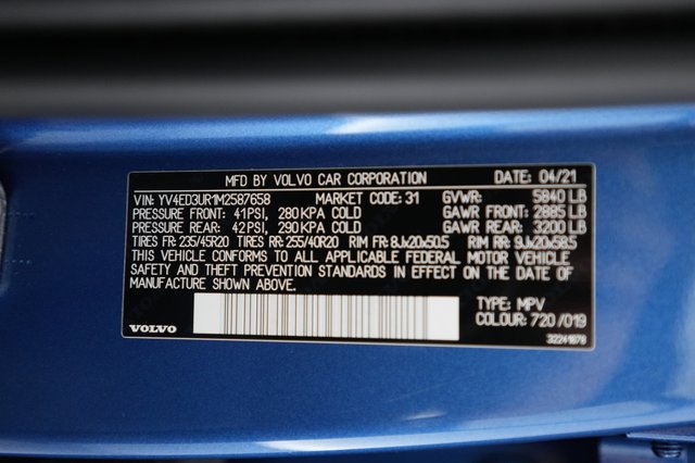 2021 Volvo XC40 Recharge — photo 20 of 20