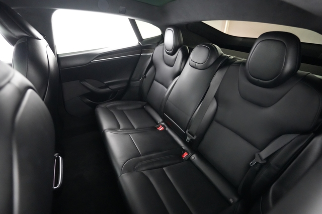 2022 Tesla Model S