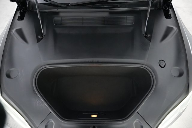 2022 Tesla Model S — photo 23 of 24
