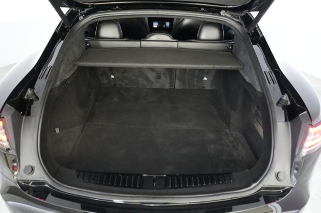 2022 Tesla Model S — photo 6 of 24
