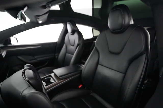 2022 Tesla Model S