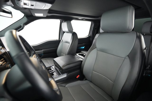 2023 Ford F-150 Lightning — photo 3 of 15