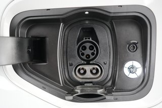 2023 Ford F-150 Lightning — photo 8 of 15