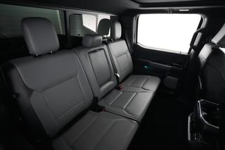 2023 Ford F-150 Lightning — photo 4 of 15
