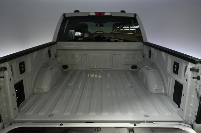2024 Ford F-150 Lightning — photo 6 of 15