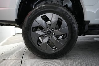 2024 Ford F-150 Lightning — photo 11 of 15
