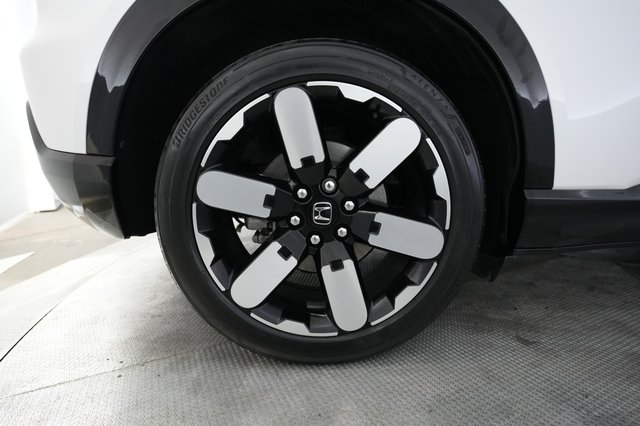 2024 Honda Prologue — photo 17 of 21