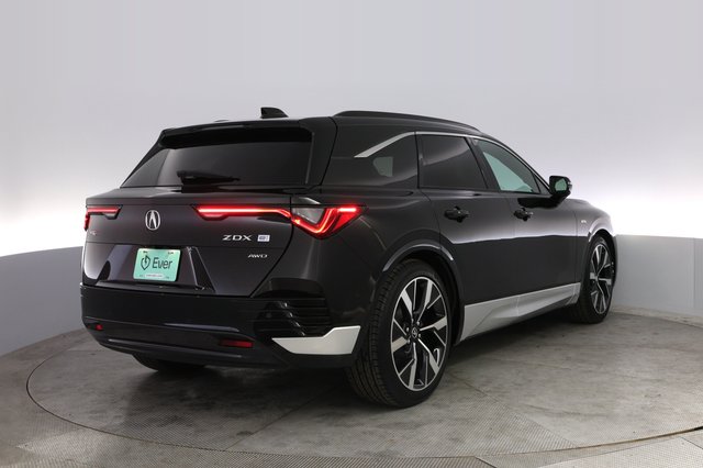 2024 Acura ZDX — photo 2 of 23