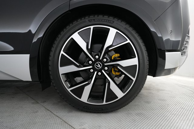 2024 Acura ZDX — photo 7 of 23