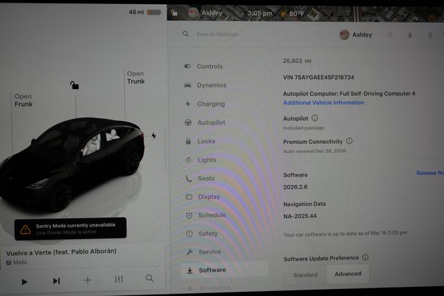 2025 Tesla Model Y — photo 5 of 22